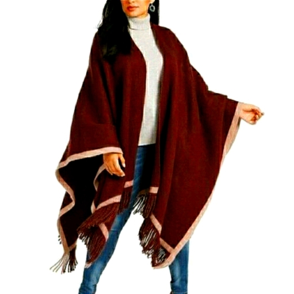 Vince Camuto Accessories - Vince Camuto Pop Stripe Shawl Topper New in Bag